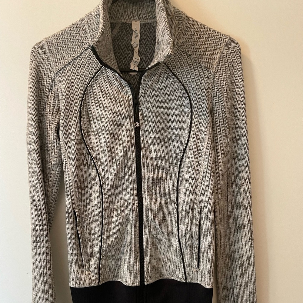 Lululemon Define Jacket - Gray - Size 2